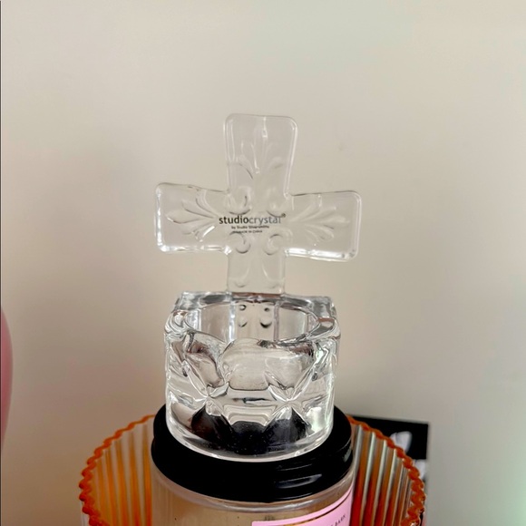 studio crystals Other - Studio C Clear Glass Cross Accent